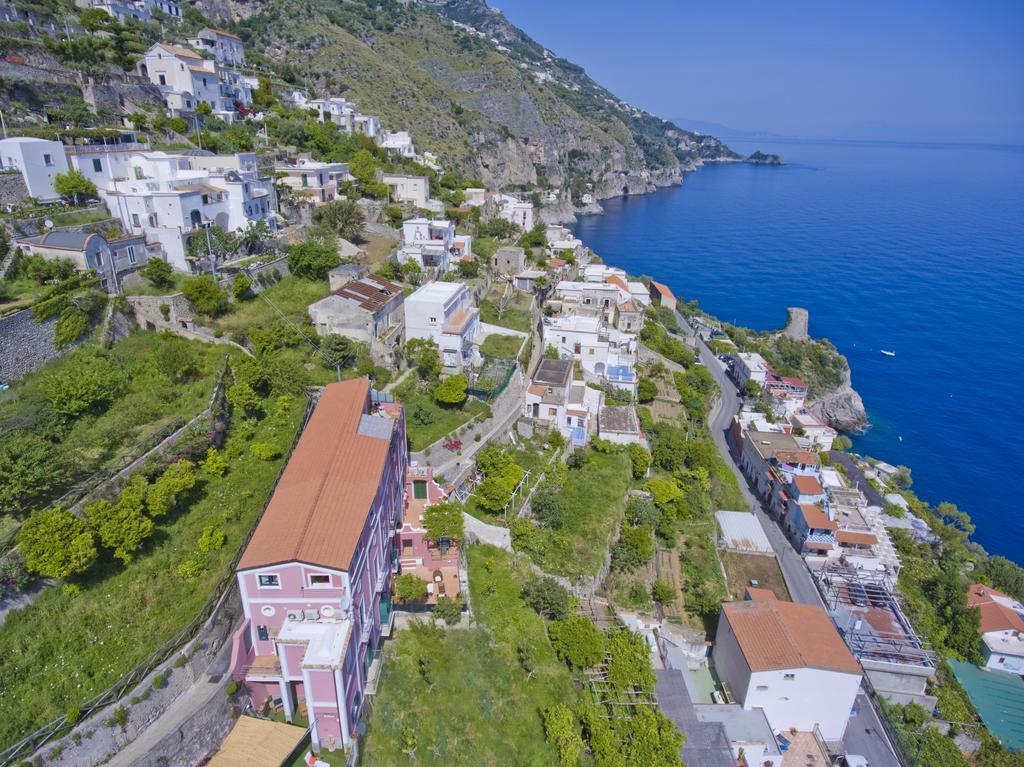 Palazzo Rocco Villa Sunshining In Love برايانو المظهر الخارجي الصورة