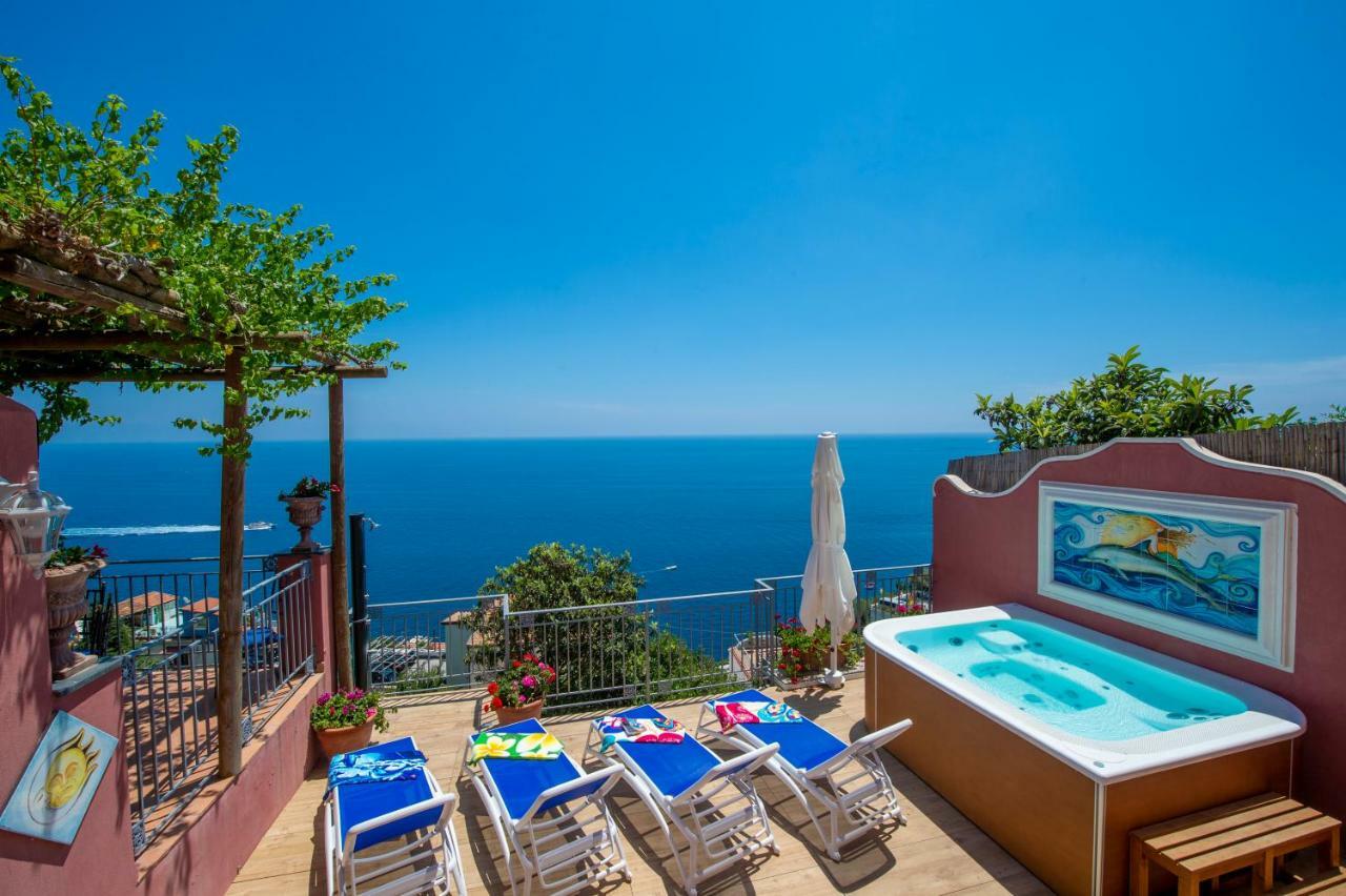 Palazzo Rocco Villa Sunshining In Love برايانو المظهر الخارجي الصورة