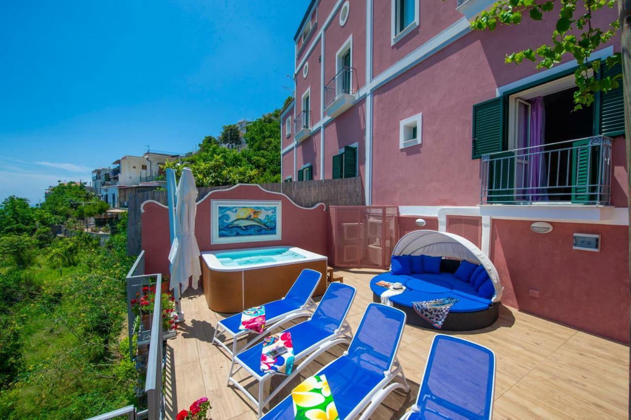 Palazzo Rocco Villa Sunshining In Love برايانو المظهر الخارجي الصورة