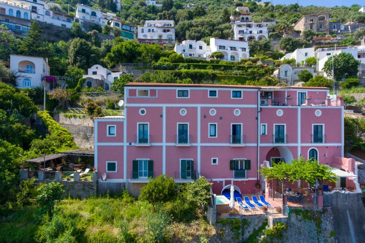 Palazzo Rocco Villa Sunshining In Love برايانو المظهر الخارجي الصورة