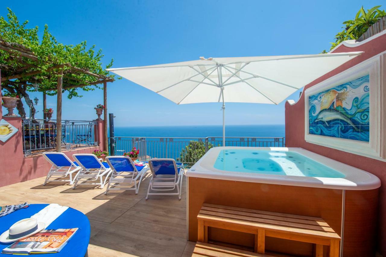 Palazzo Rocco Villa Sunshining In Love برايانو المظهر الخارجي الصورة